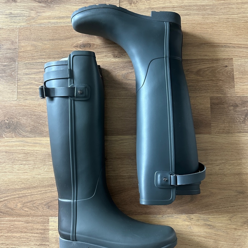 Hunter Gray rain boots with Red Accents